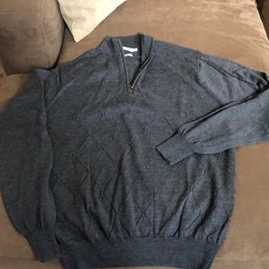 Peter Millar men’s quarter zip sweater